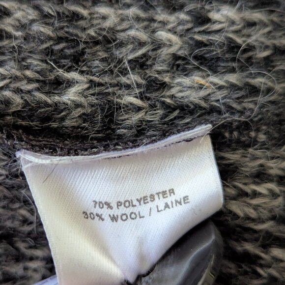 Lundstrom winter coat made in Canada - Picture 9 of 16